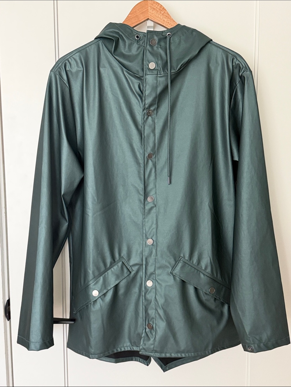 Rains Women’s Hooded Raincoat Rain Jacket in Forest Green small